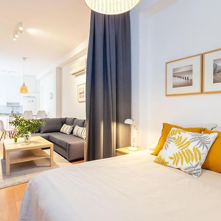 Apartamento Souviron Malaga Zewnętrze zdjęcie