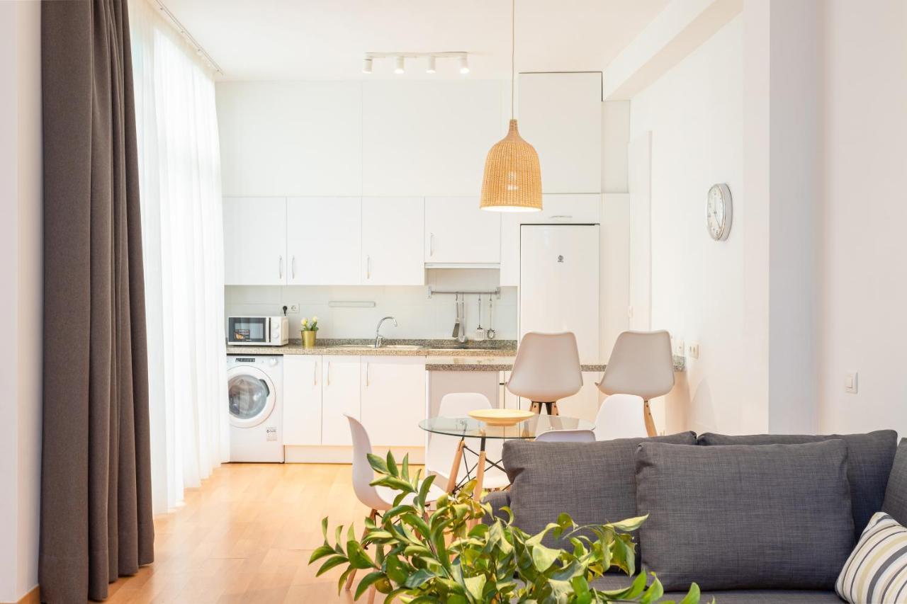 Apartamento Souviron Malaga Zewnętrze zdjęcie